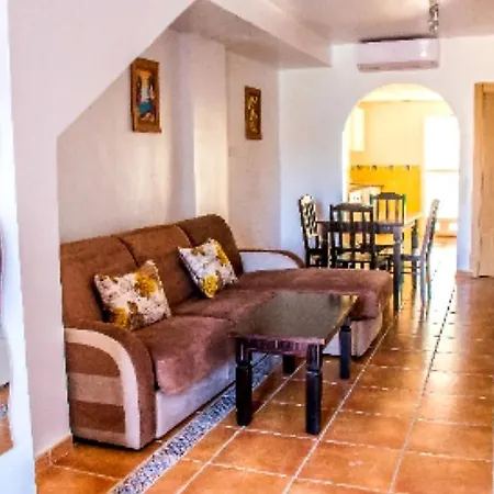 Palomares Apartment *